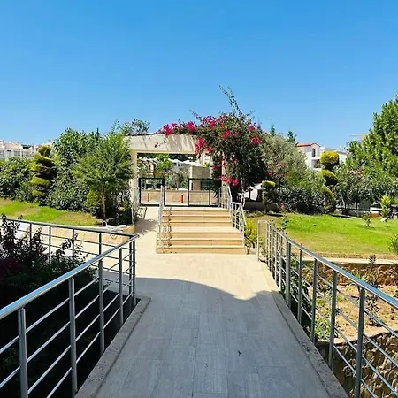 דירה Altinkum Denize 150 M דידים